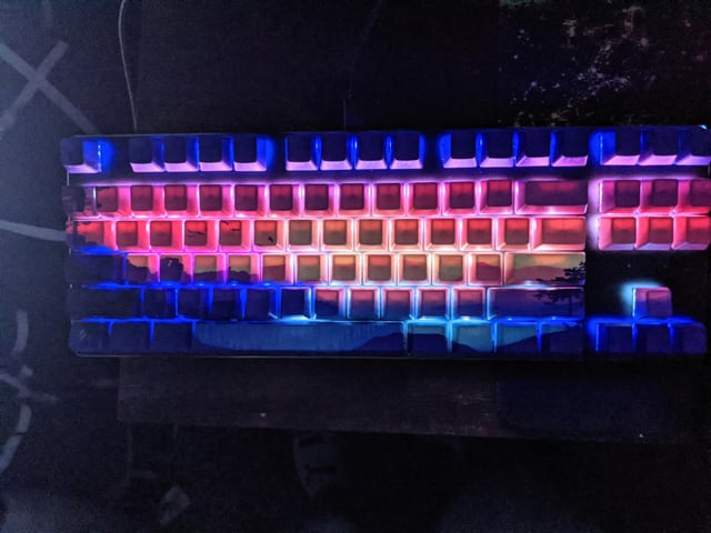 Keyboard With Customizable Lighting